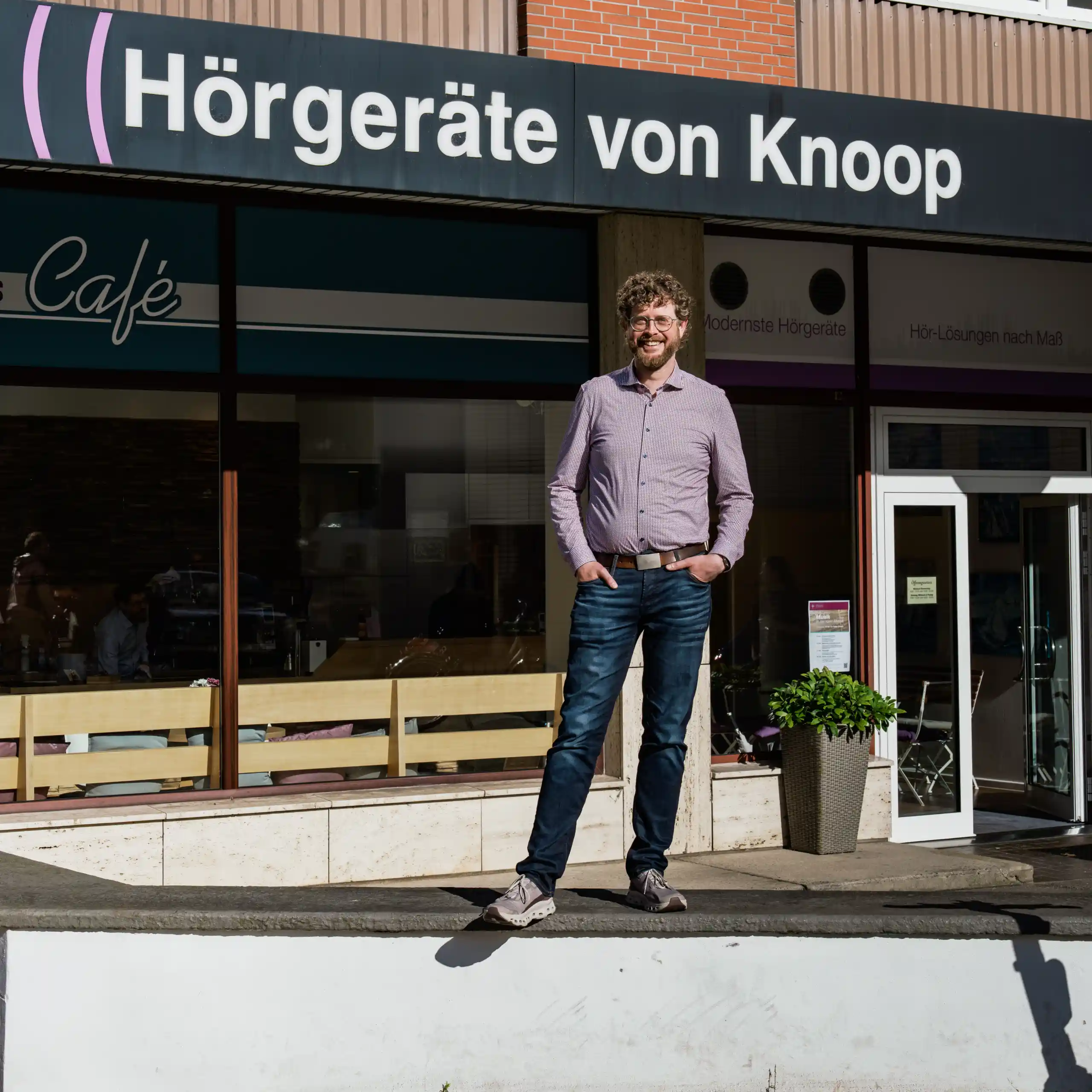 „Wir verkaufen keine Hörgeräte!“